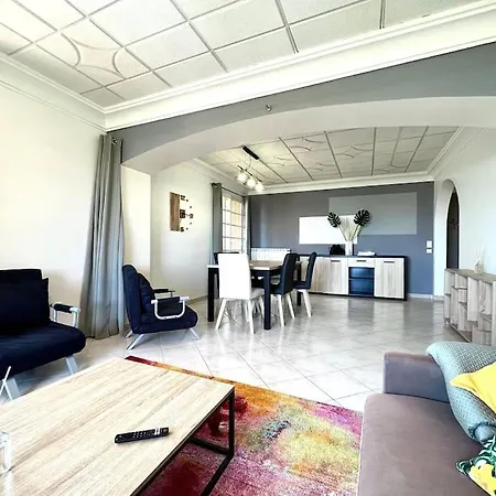 Agreable Grand 3 Pieces Climatise Avec Vue Apartamento *